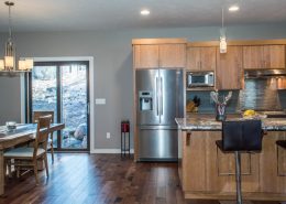 Mt Shasta – Contemporary Kitchen
